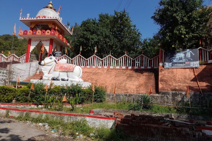 Madareshwar Shivji Mandir