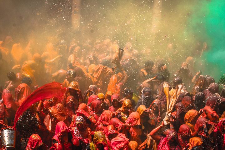 jagdish chowk holi